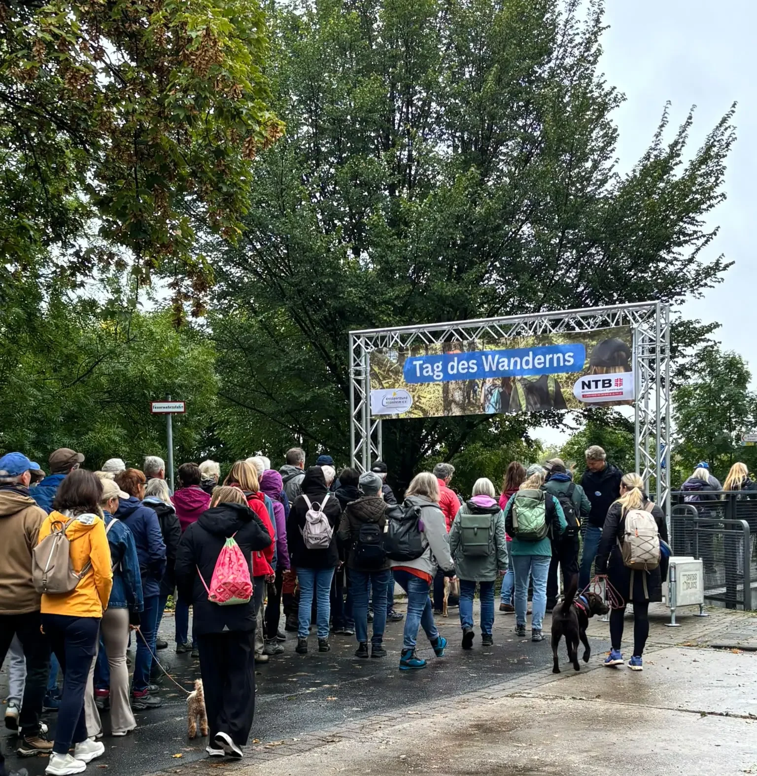 Über 300 Personen haben am Tag des Wanderns teilgenommen